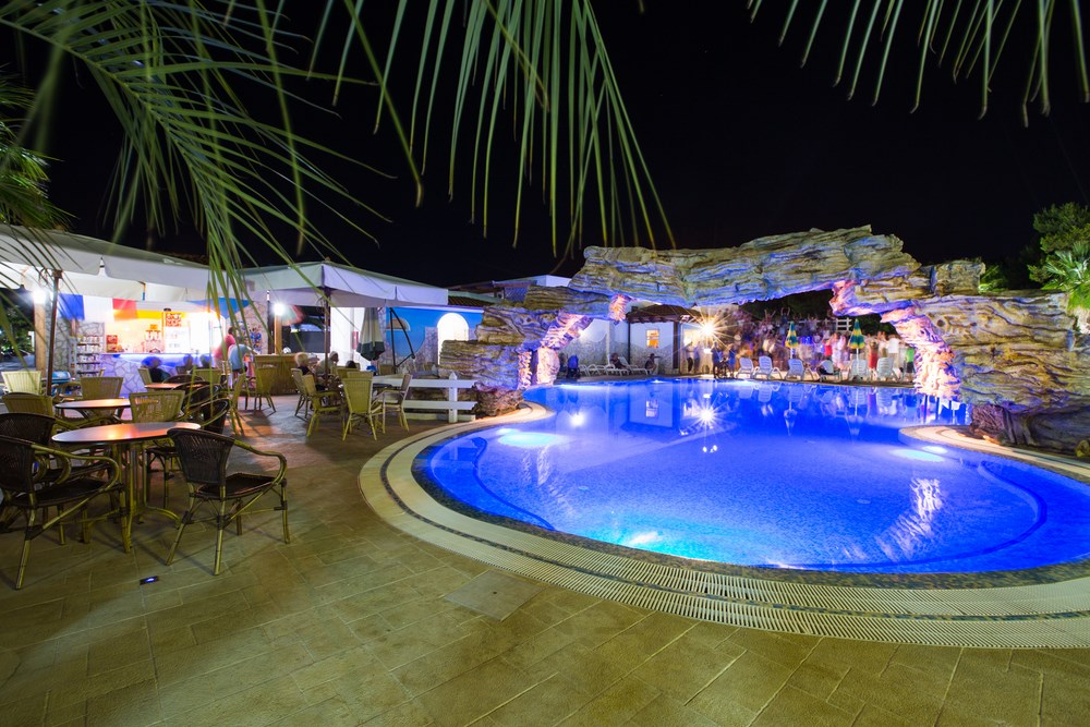 piscine del villaggio Verdemare di Vieste in Gargano